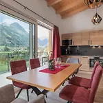Alpenparks Montana Aparthotel Matrei in Osttirol