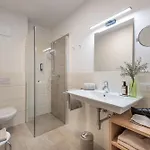 Aparthotel Alpenparks Montana 4*