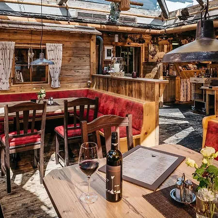 מלון דירות Alpenparks Montana